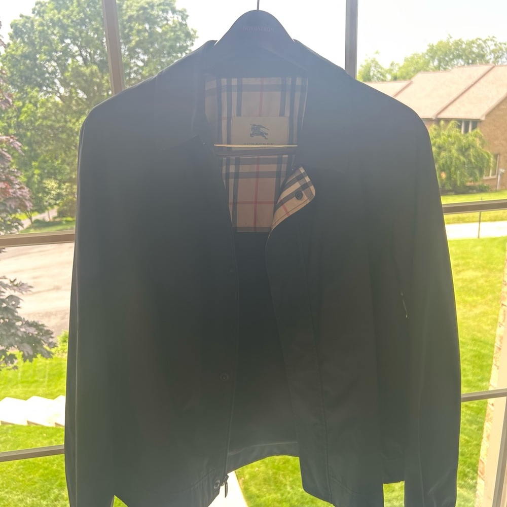 Burberry Black Short Trench Coat Classic Timeless Style